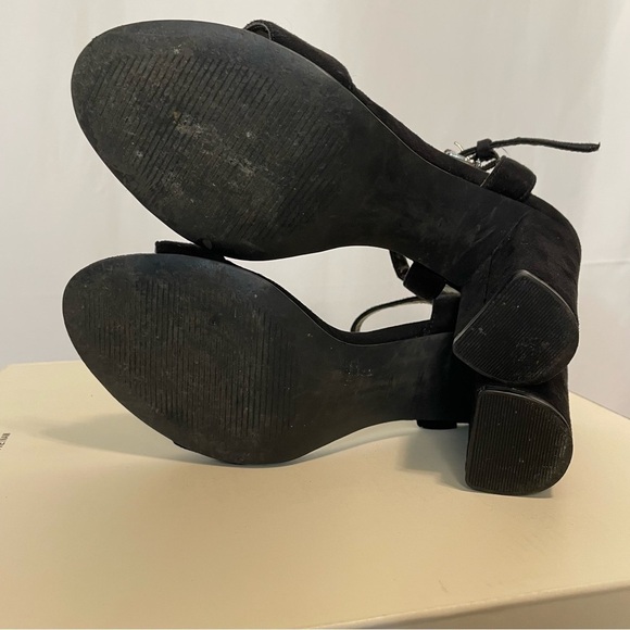 Abound Heels - Picture 5 of 9